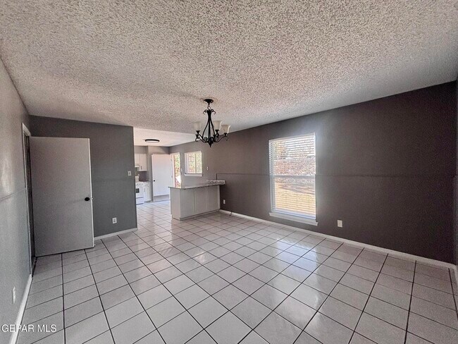 Building Photo - 11137 Pink Coral Dr