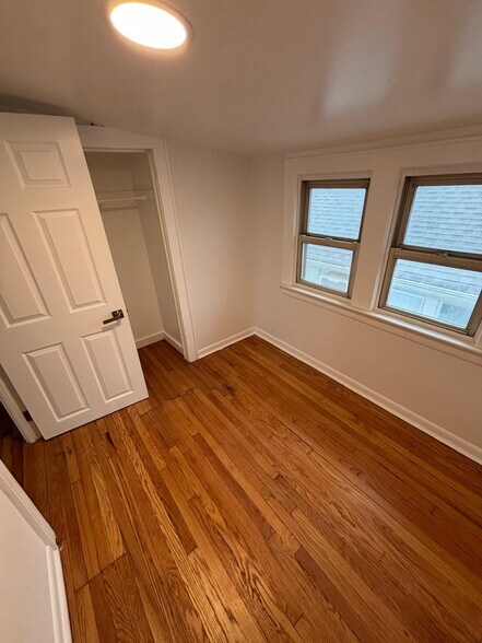 Building Photo - 58 Belmount Ave