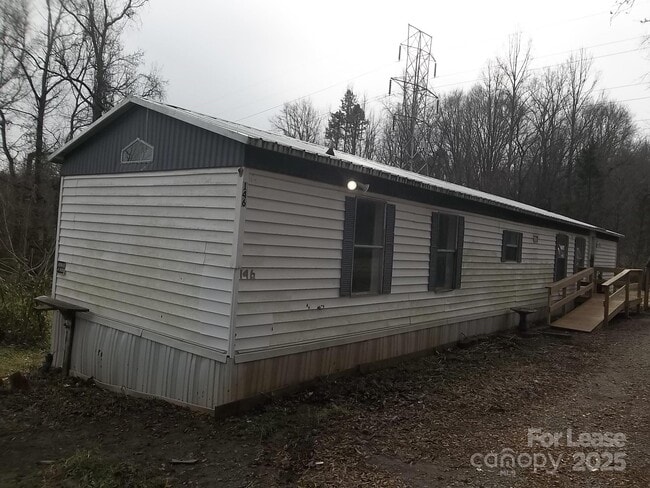 Building Photo - 146 Thornwood Ln