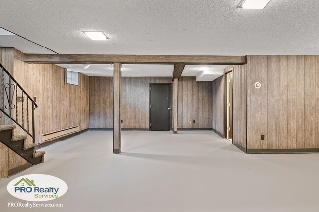 Building Photo - 4 Bedroom Home in Buffalo