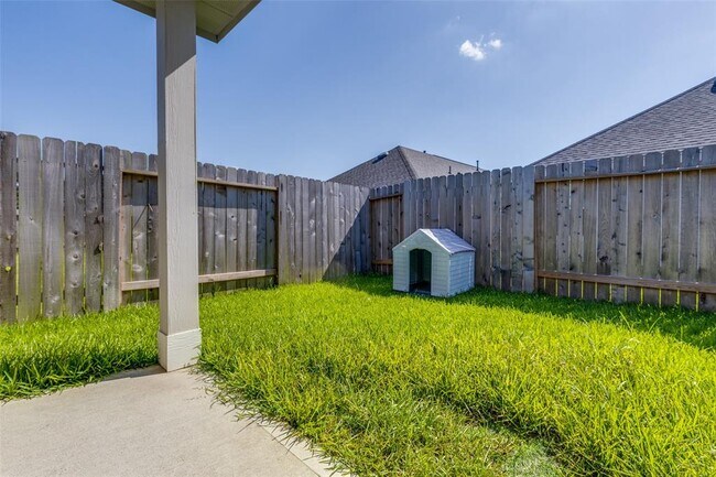 Building Photo - 13840 Green Heron Way