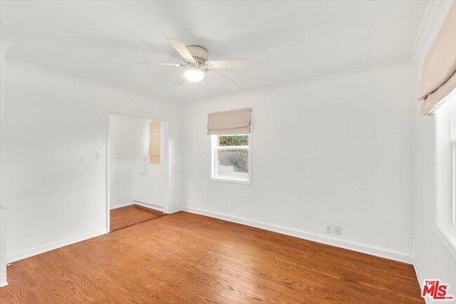 Building Photo - 2258 Moreno Dr