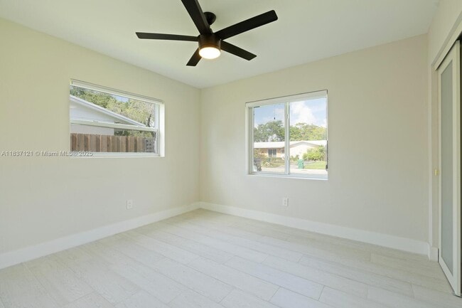Building Photo - 18013 SW 89th Pl