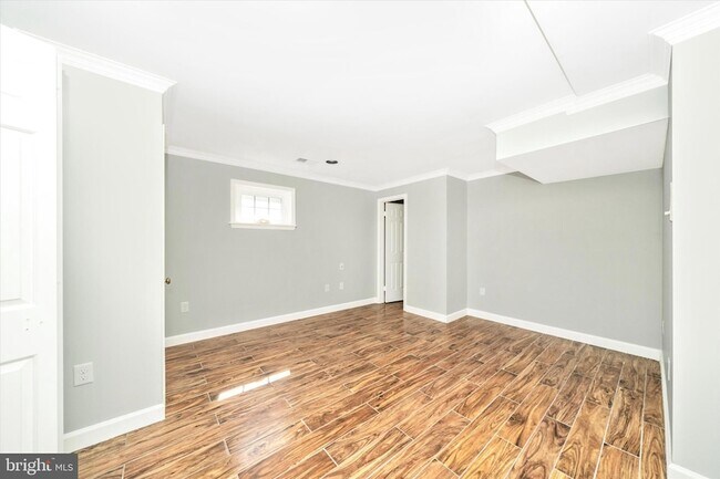 Building Photo - 12929 Esworthy Rd