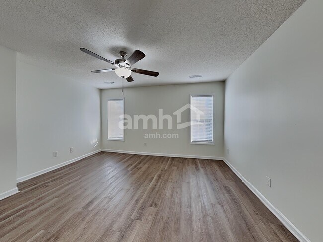 Building Photo - 105 Exeter Ct