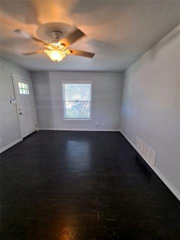 Building Photo - 10433 Cayuga Dr