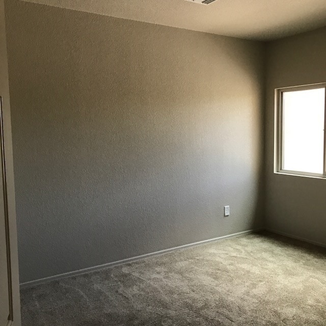 Building Photo - El Dorado Condo Available for RENT