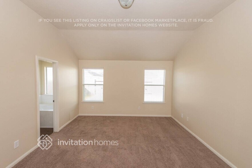 Building Photo - 8583 Chaletford Dr
