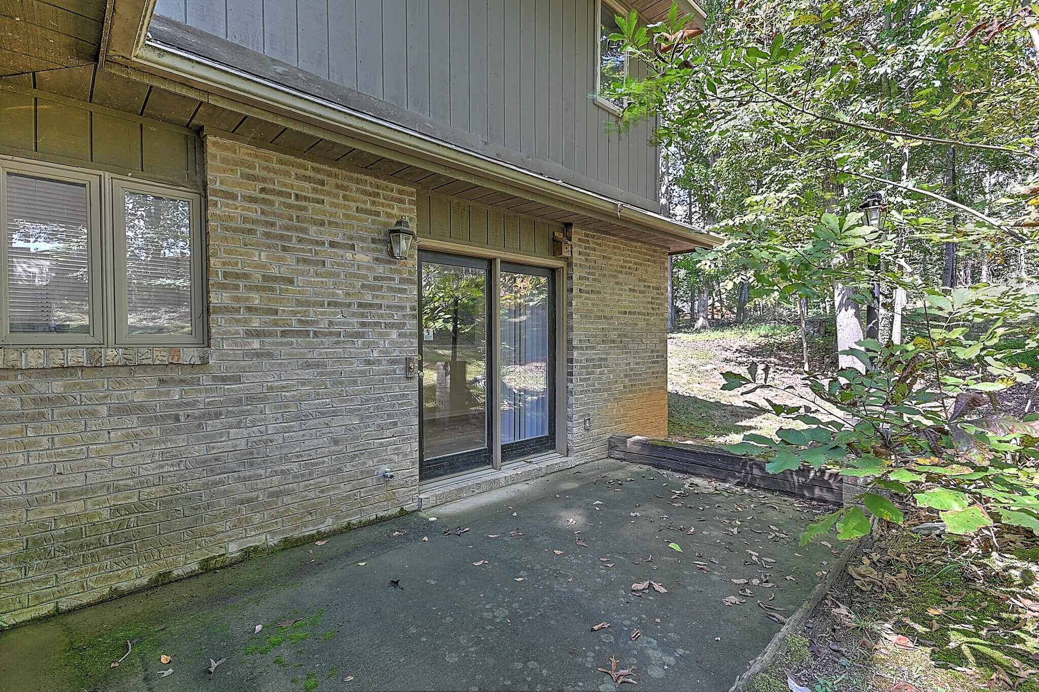 Building Photo - 208 Dean St