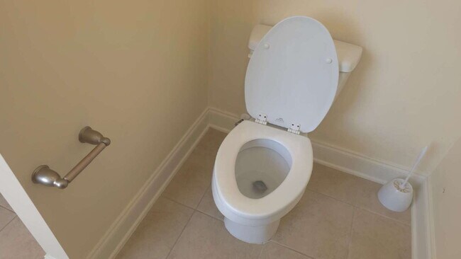 Building Photo - Resort Living. Fort Bragg Close. This is the One.