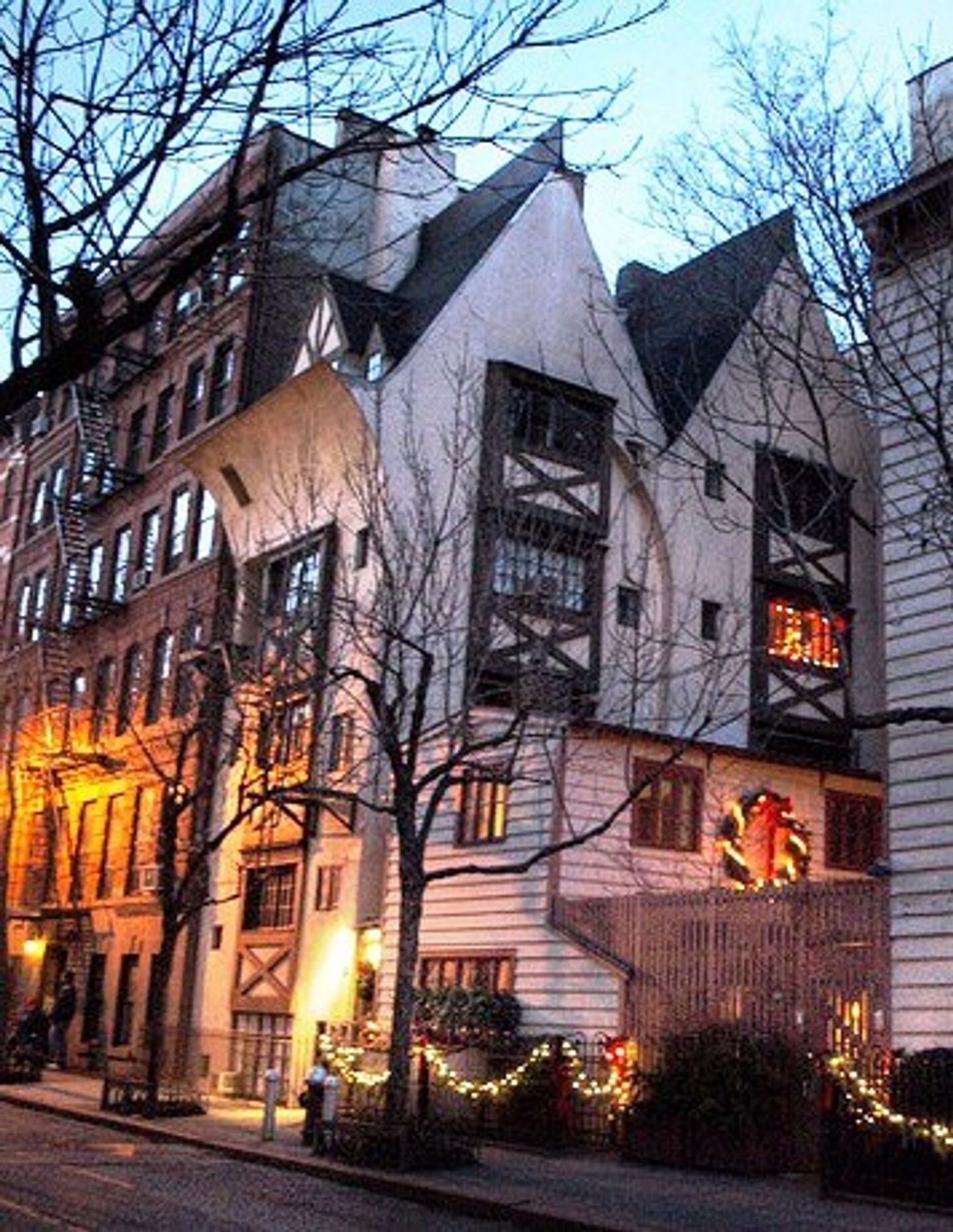 Building Photo - 91 Bedford St