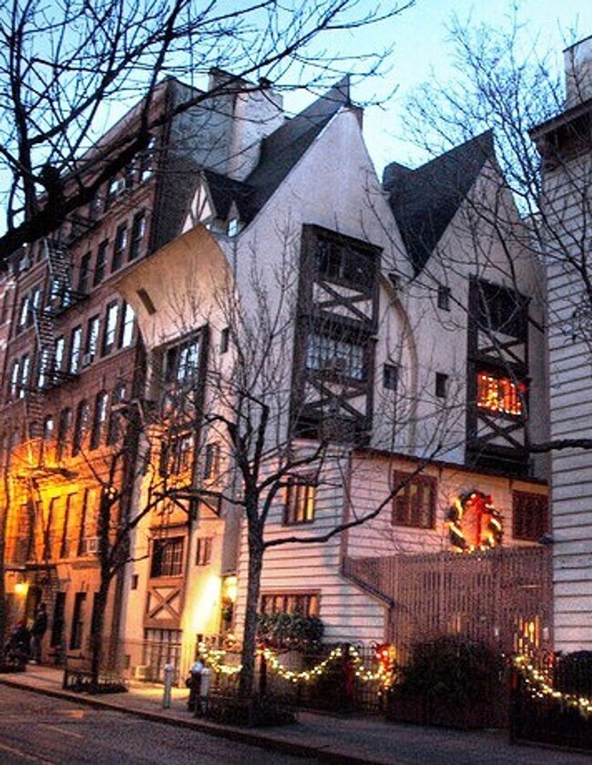 Building Photo - 91 Bedford St