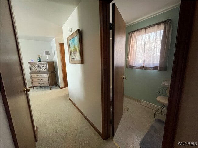 Building Photo - 1825 Winter Rd