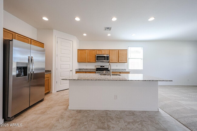 Building Photo - 25148 N 172nd Dr