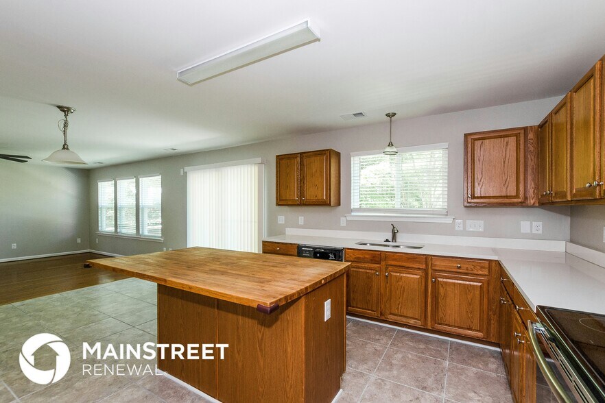 Building Photo - 9510 Smooth Path Dr