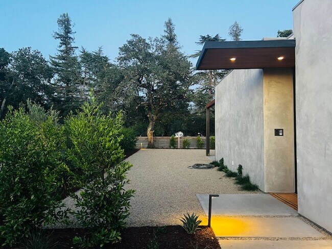 Building Photo - Discover NapaLuxe, A Newly Constructed Pri...