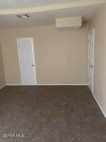 Building Photo - 14633 Valentin Dr