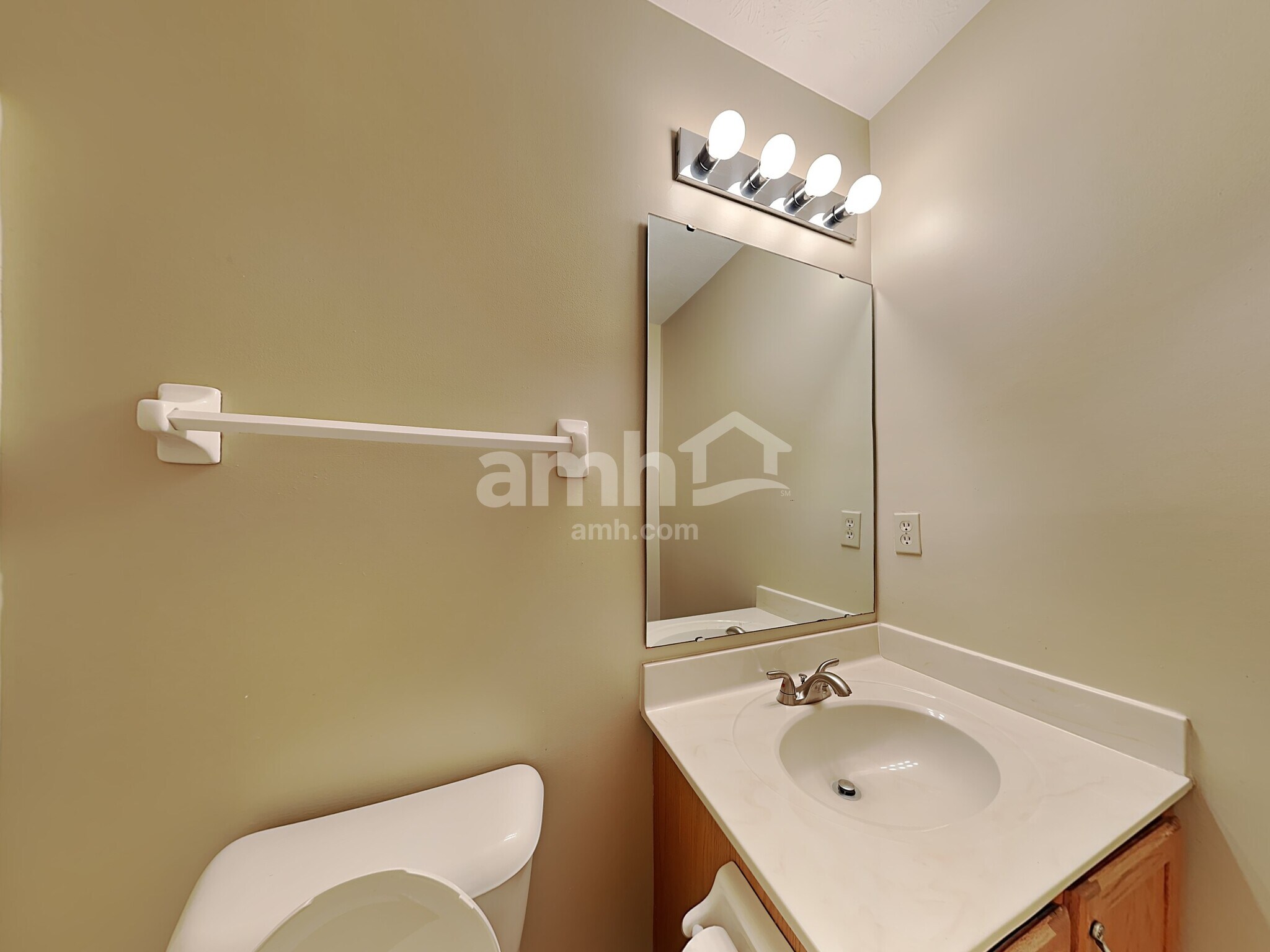 Building Photo - 5017 Open Meadow Dr