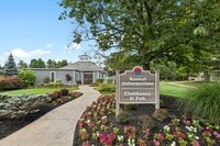 Building Photo - Harpers Point Apartments*