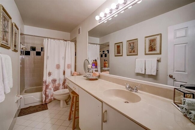 Building Photo - 10280 SW 18th St