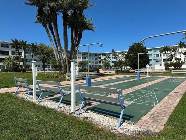 Building Photo - 6161 Gulf Winds Dr