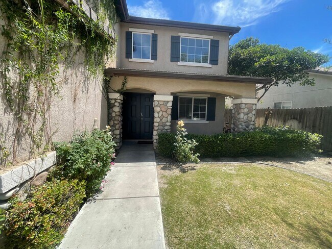 Building Photo - 11115 Cactus Valley Dr