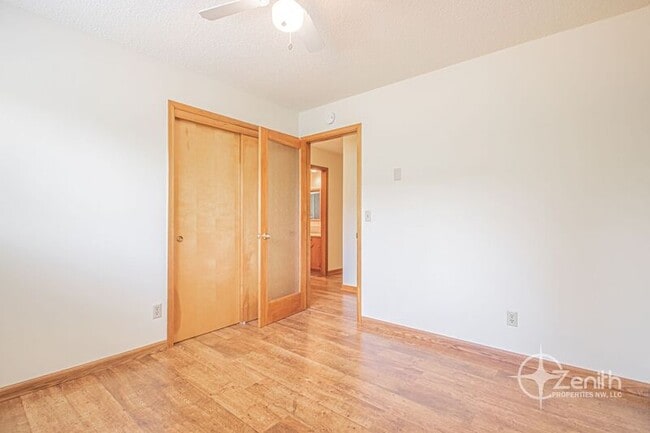 Building Photo - 6509 Louisiana Dr