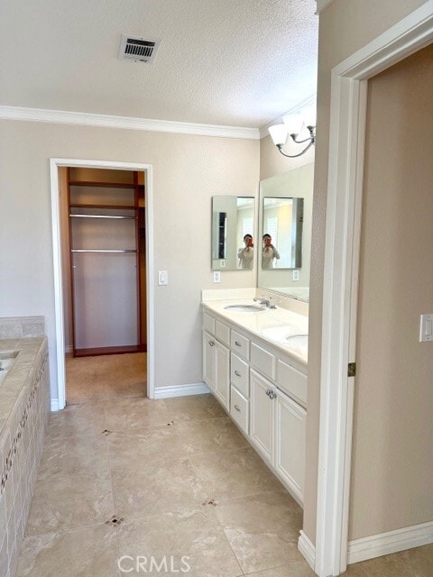 Building Photo - 16605 Quail Country Ave