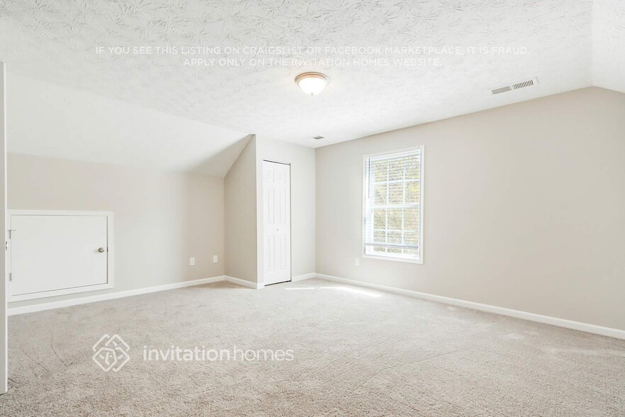 Building Photo - 311 Rockingham Dr