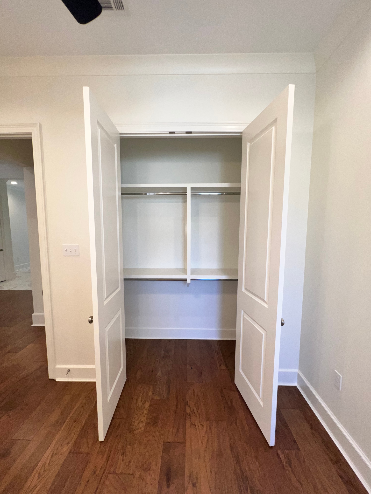 Guest Closet - 324 Saint Thomas Ln