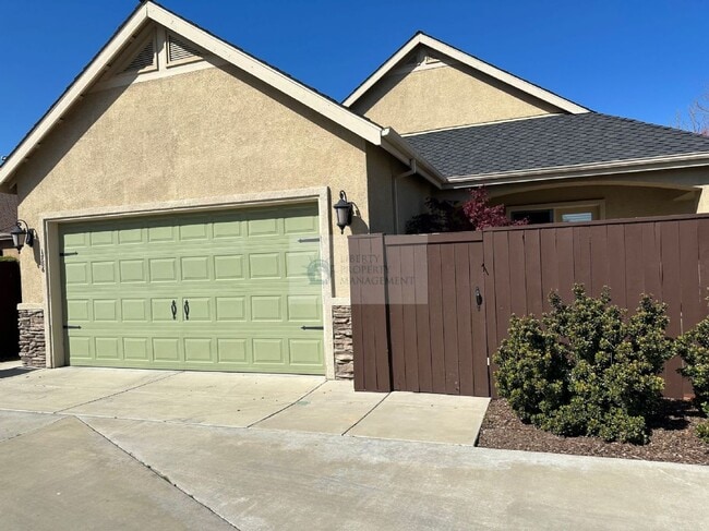 Building Photo - 1786 Cornerstone Dr