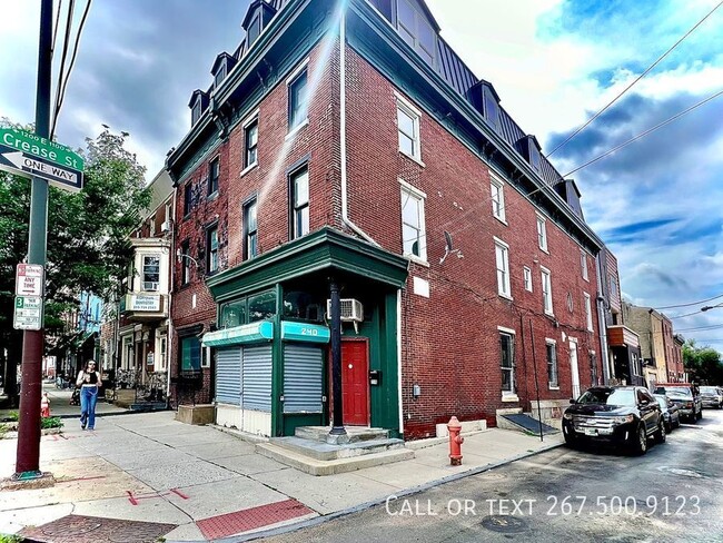 Building Photo - Beautiful Newly renovated 1BR unit in  Gre...