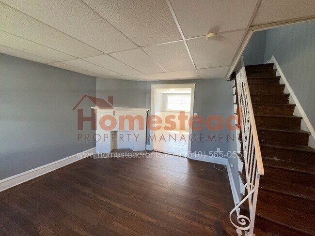 Building Photo - 7064 Clover Ln