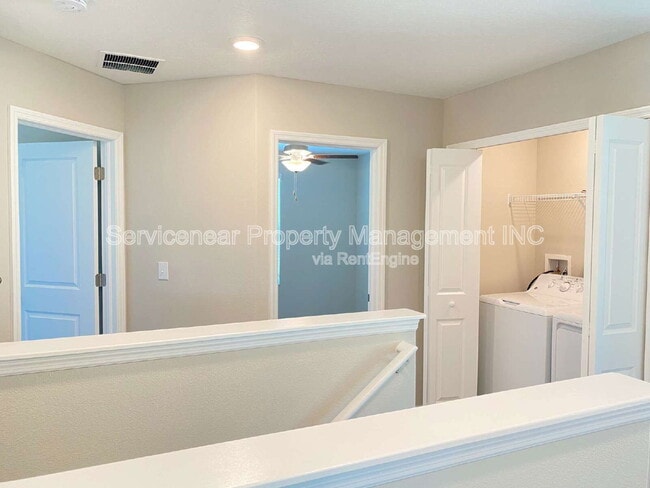 Building Photo - 7049 Samuel Ivy Dr