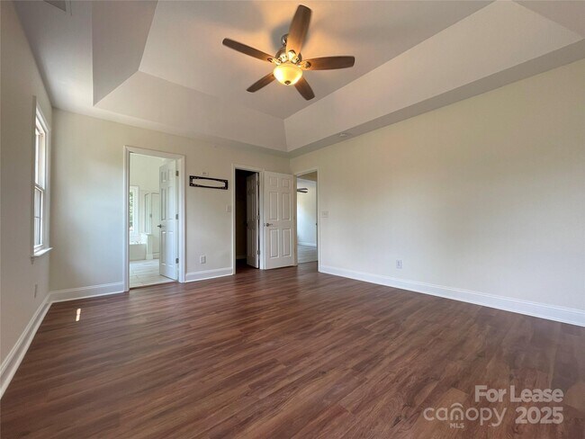 Building Photo - 8509 Netherfield Ct