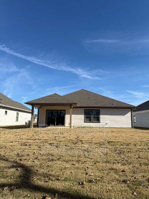 Building Photo - 15733 Ruthie Lynn Dr