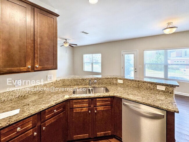 Building Photo - 1244 Faye Ct