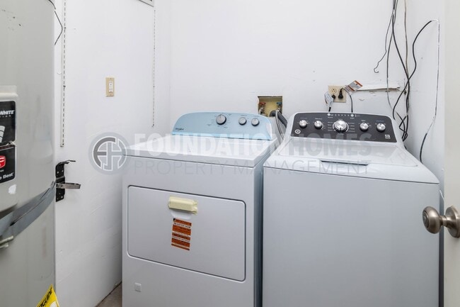 Building Photo - Bright & Modern 3BD in Gerstle Park - FOUNDATION