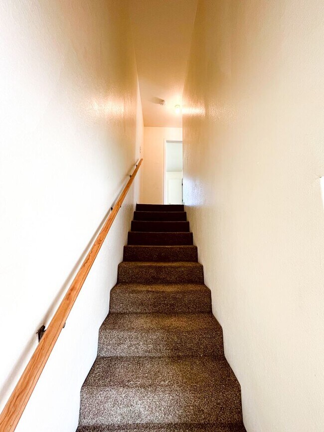 Building Photo - 4207 July Dr