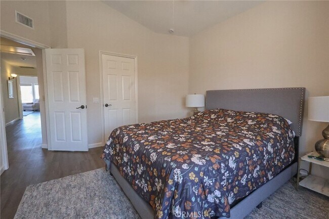 Building Photo - 28462 La Plumosa