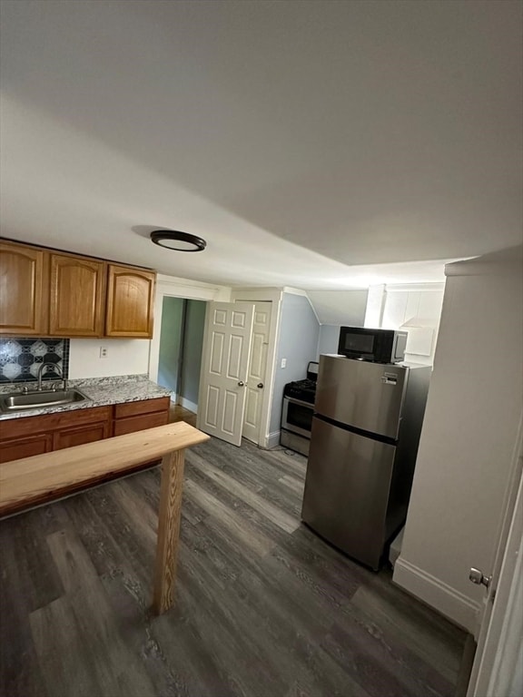 Building Photo - 47 Longwood Ave