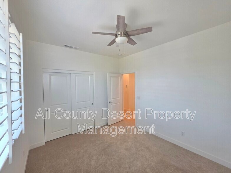 Building Photo - 73533 Granita Dr