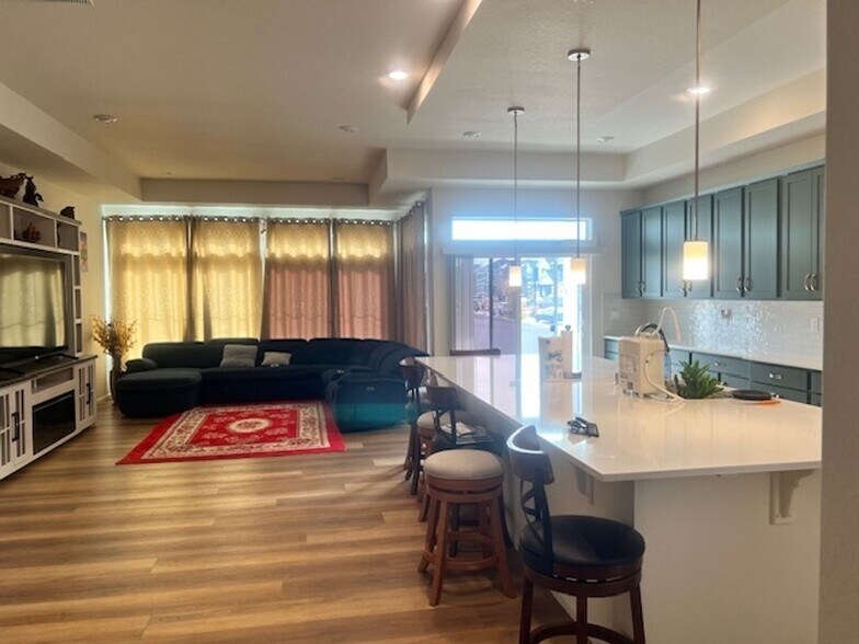 Building Photo - 21966 E 42nd Pl