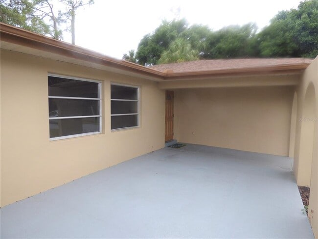 Building Photo - 22221 Little Falls Ave