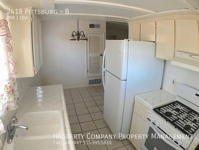 Building Photo - 2418 Pittsburg-B