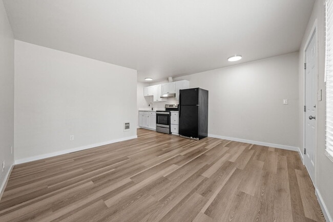 Building Photo - Cascade Apartments