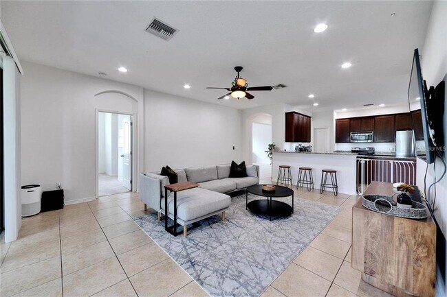 Building Photo - 307 Star Shell Dr