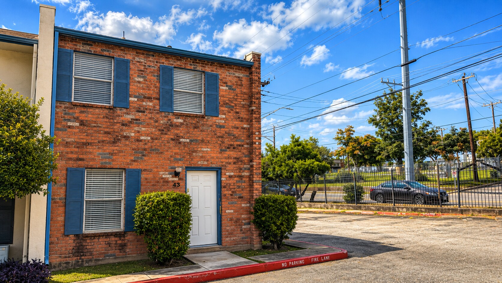 Building Photo - 6427 Wurzbach Rd #43