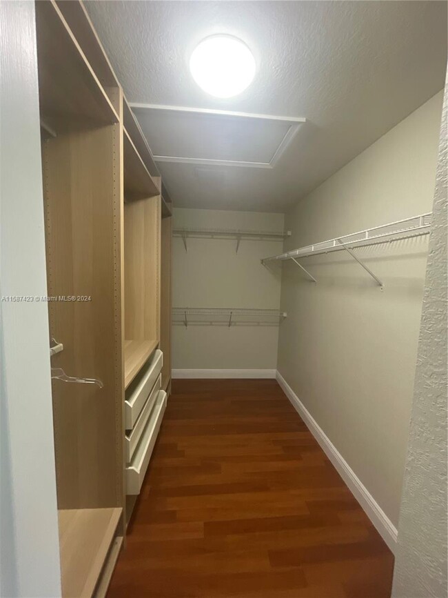 Building Photo - 4242 SW 124th Way