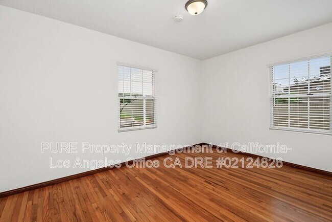 Building Photo - 4619 W 133rd St